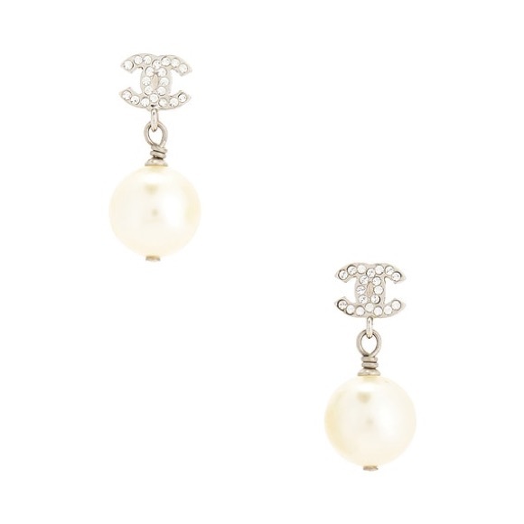 Chanel Pearl Drop Earrings - Picture 6 of 6